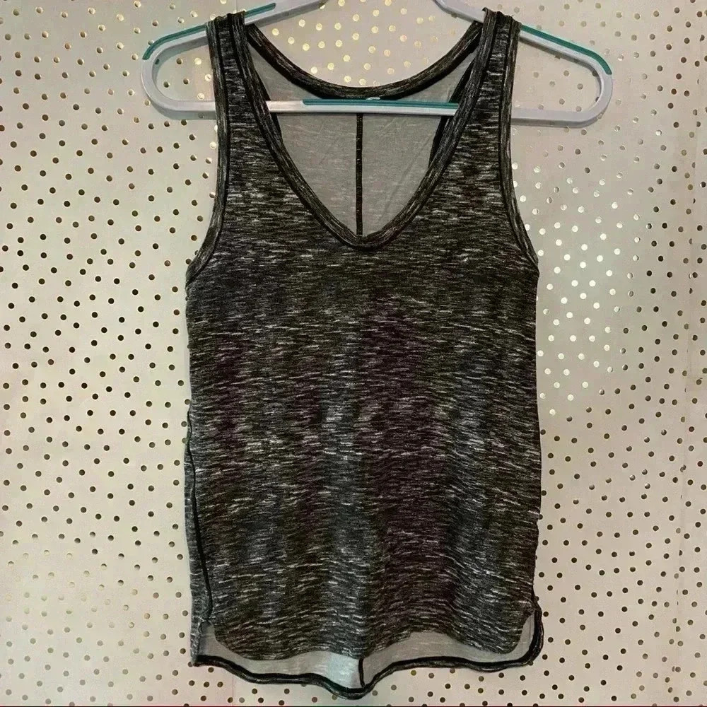 Lululemon Black & White Top